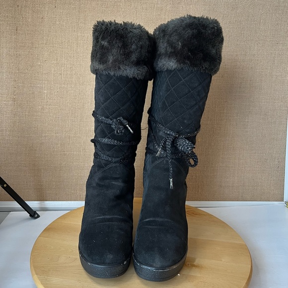 MARC JACOBS Black Quilted Suede Faux Fur Platform Wedge Tall Boots Size 39 - Picture 4 of 14